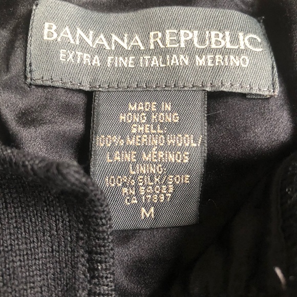 New Banana Republic black fine merino wool silk beaded cardigan sweater M medium - Picture 3 of 5